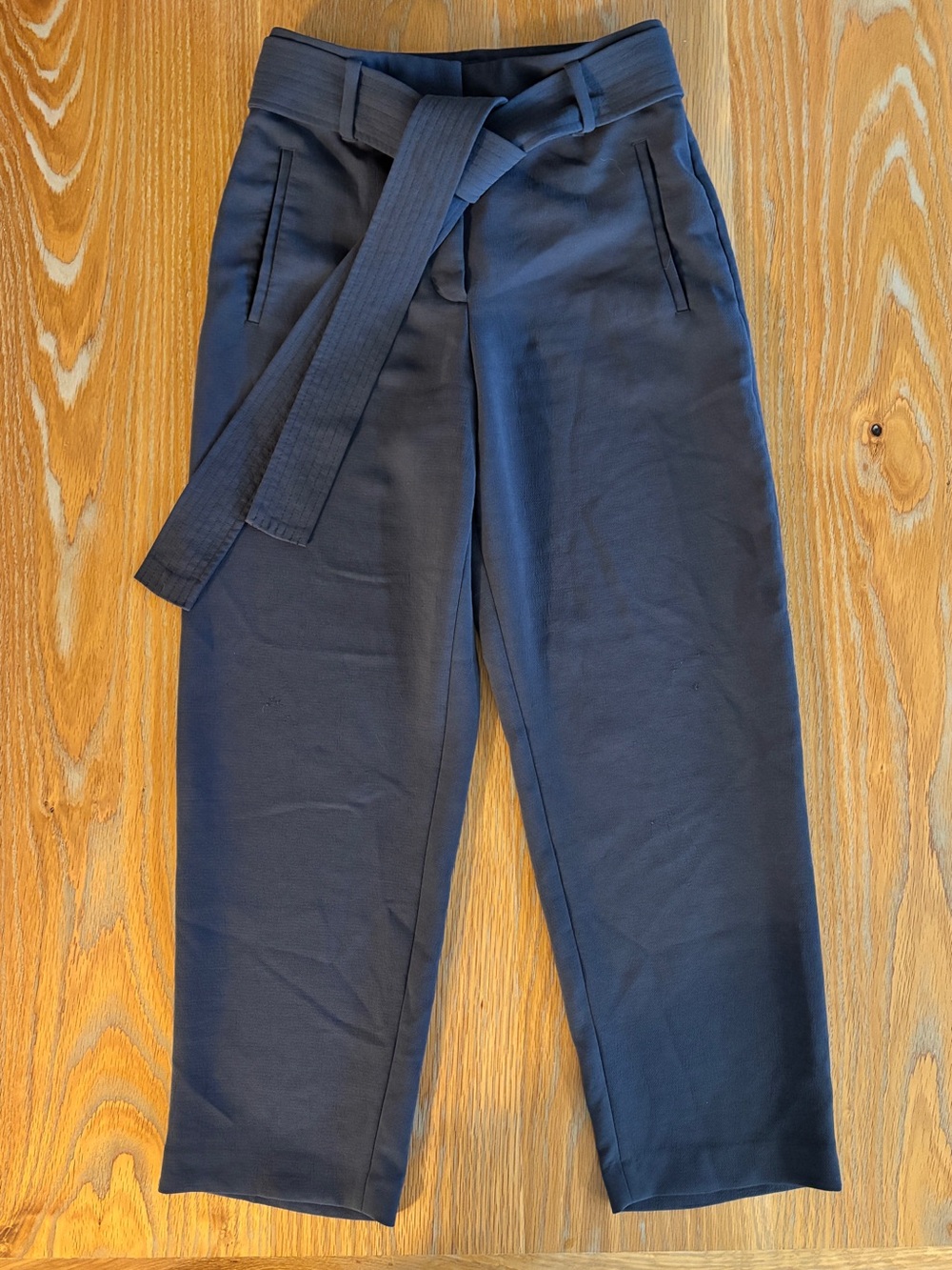 Aritzia Wilfred High-Waist Tie-Front Pants – Size 2